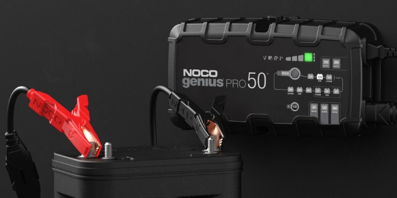 Φορτιστής και συσκευή συντήρησης συσσωρευτών NOCO GENIUSPRO50 6V, 12V & 24V 50A